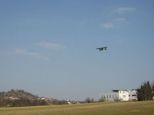Ertsflug Piper J-3 Military 10.03.2012 in Grafenberg 011.JPG