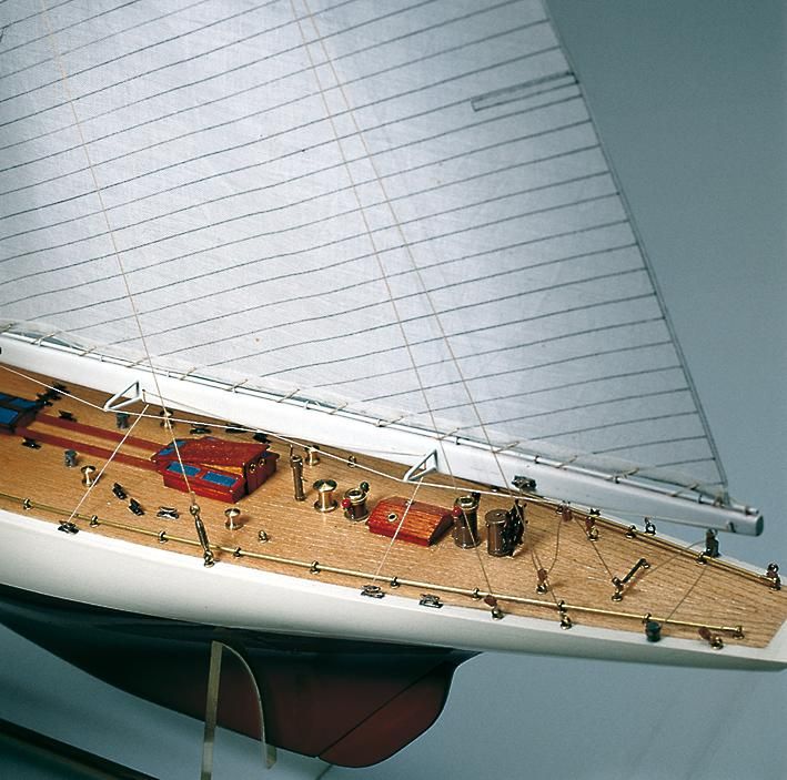 1980-11646-Rainbow-Yacht-Scale-180-Model-Boat-Kit-Amati-170011.jpg