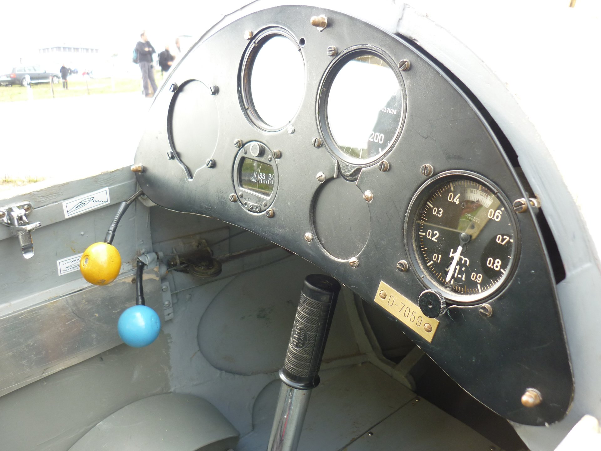 Cockpit 2.JPG