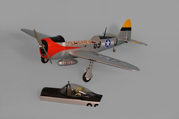 Phoenix P-47 Thunderbolt -163 cm -2.jpg