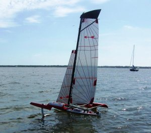MPX Foiling-- Foil Assist-Flying Main hull Over Powered 009.jpg