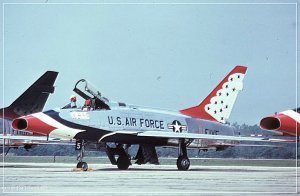 F 100 Super Sabre,Juli 1975.jpg