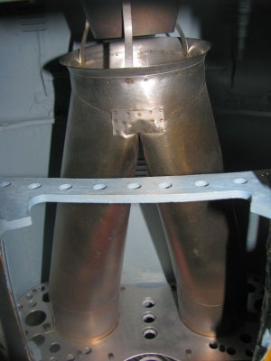 F-4 Turbine Hosenrohr.2.jpg