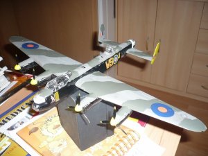 Decals Lancaster MK1 001 (600x450).jpg