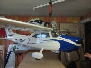 Cessna 182 Skylane Wendell Hostetler (357).JPG